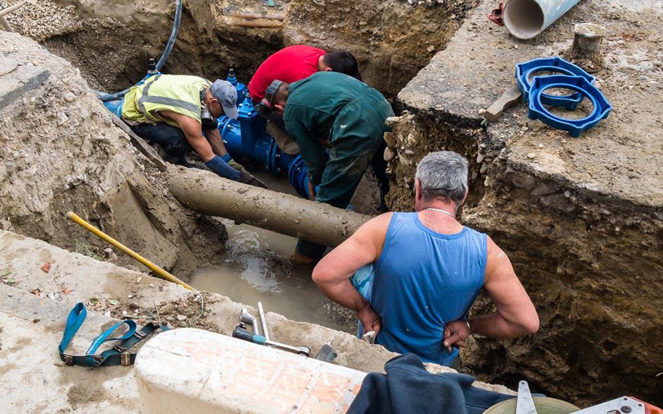 canalisation wc bouchée que faire Élancourt